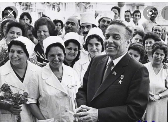 HEYDƏR ƏLİYEV AZƏRBAYCAN SƏHİYYƏSİNƏ DİQQƏT VƏ QAYĞISI